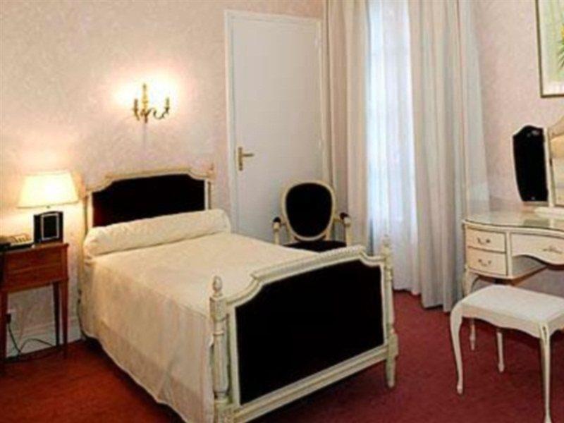 Oceania L'Hotel De France نانت المظهر الخارجي الصورة